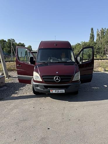 e klass: Грузовой фургон Mercedes‑Benz Sprinter (длинная база, высокий крыша) — 1