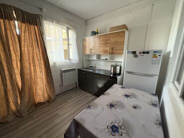 снять квартиру бишкек на долгий срок: 1 бөлмө, Менчик ээси, Чогуу жашоосу жок, Толугу менен эмереги бар