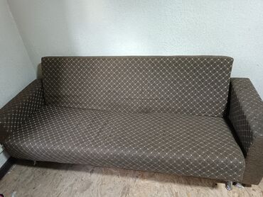 чехол на диван с креслами: Диван-кровать, цвет - Коричневый, Б/у