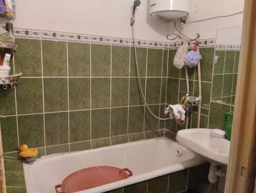 продается квартира асанбай: 2 комнаты, 47 м², 105 серия, 3 этаж, Косметический ремонт