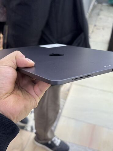 Планшеты: Планшет, Apple, память 128 ГБ, 12" - 13", Wi-Fi, Б/у, Классический цвет - Серый — 9