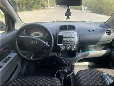 хунчи авто: Daihatsu Sirion: 2007 г., 1 л, Механика, Бензин, Хэтчбэк — 2