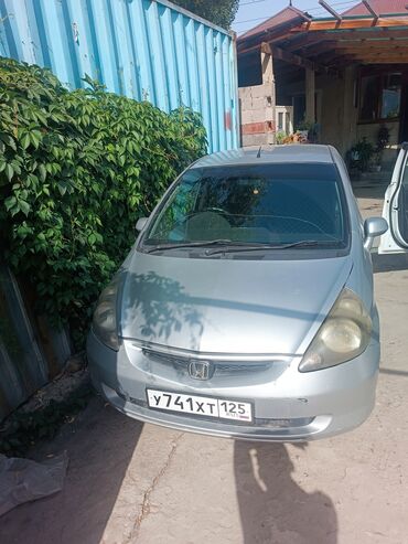 авто в рассрочку без банка без первоначального взноса в бишкеке: Honda Fit: 2013 г., 1.3 л, Автоматические, Бензин, Седан