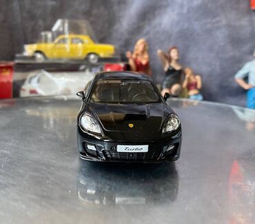 Avtomobil modelləri: Mercedes, 2010 il, 1:35, Dəmir, Ödənişli çatdırılma — 9