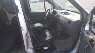 Ford: Ford Tourneo Connect: 1.8 l | 2004 il 300000 km Universal — 9