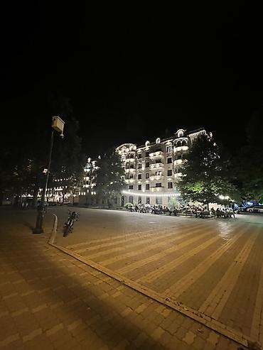 Günlük kirayə mənzillər: 3 otaqlı — 1