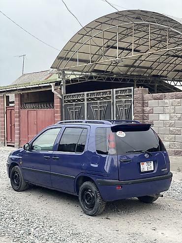Toyota: Toyota Raum: 1998 г., 1.5 л, Автомат, Бензин, Универсал — 4