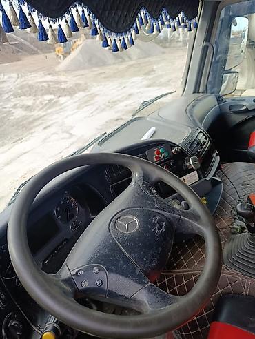 наклейки стикеры: Бетононасос, Mercedes-Benz — 10