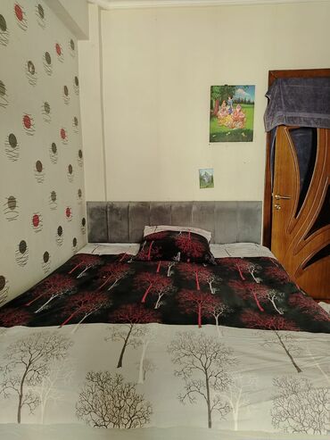 матрас детский: Б/у, Двуспальная кровать, Без подьемного механизма, С матрасом, Без выдвижных ящиков, Азербайджан
