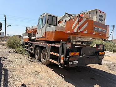 140 500: Автокран, Zoomlion, 2014 г., от 30 м — 2