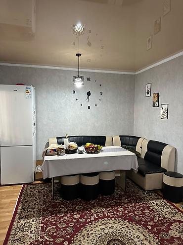 Навесы: Продам теплыйуютный, благоустроенный дом. 100кв. 5 комнат. отопл. 3 — 12