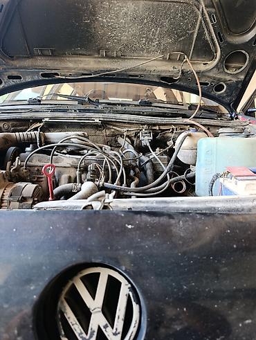 Транспорт: Volkswagen Passat: 1992 г., Механика, Бензин, Универсал — 1