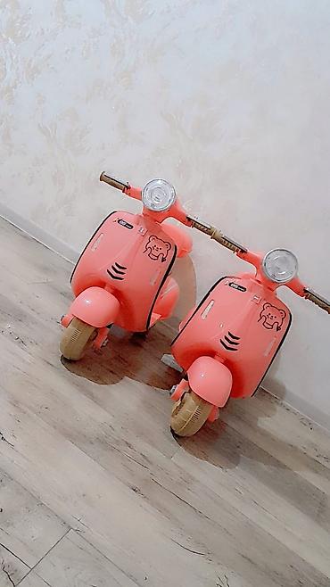 maşa ayı: Uşaq elektrik skuteri (Vespa tərzində) – çəhrayı rəng - Tip — 6