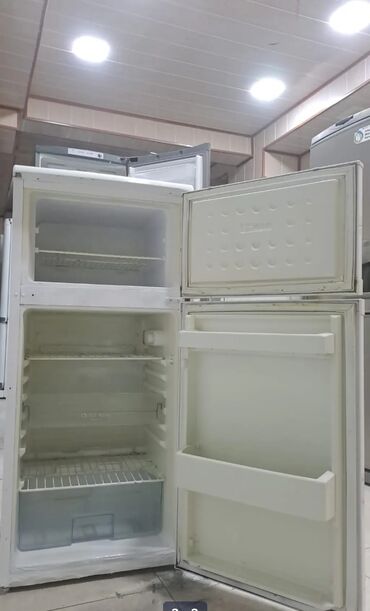 Mətbəx kombaynları və doğrayıcıları: 2 qapılı Beko Soyuducu Satılır