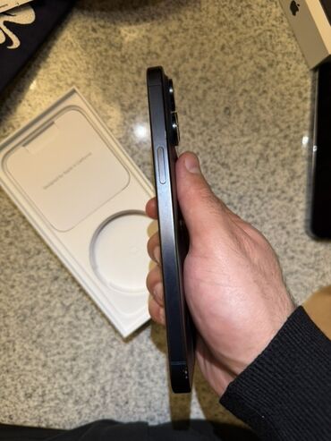 Apple iPhone: IPhone 15 Pro Max, 256 GB, Blue Titanium, Face ID — 7