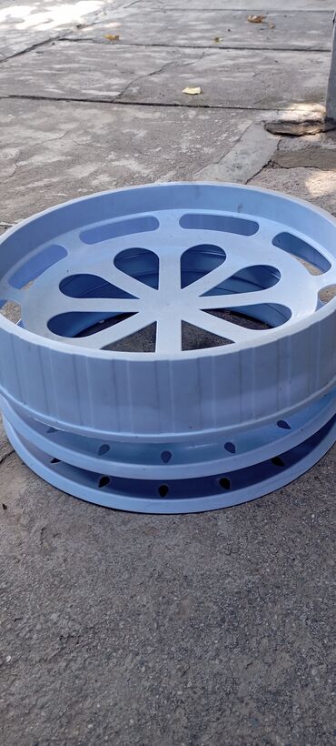 домик для кошки с когтеточкой: Игра для кошки
внутри шарики