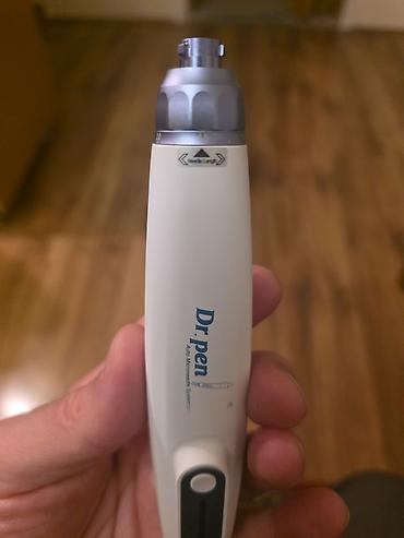 pull and bear sandale: Dr.pen A9W – profesionalni aparat za mikroneedling Opis: Derma Pen — 10