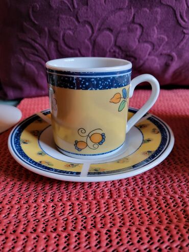 Kuhinjski setovi: Soljice nove porcelanske za kafu. Soljice komada 6 u ceni,kutija — 6