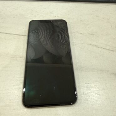 макбук 2011 года: IPhone 11 Pro Max, Колдонулган, 256 ГБ, Space Gray, Кабель, Каптама, 80 %