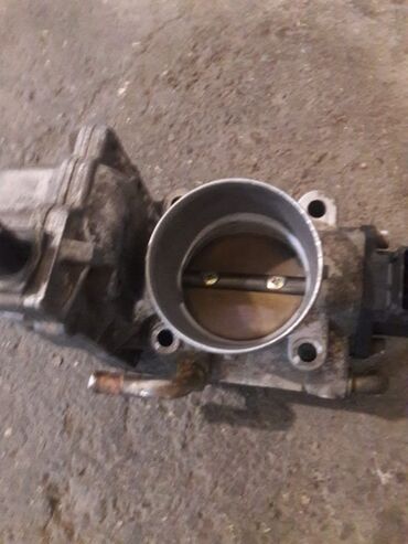 Digər kuzov detalları: Mercedes 212 kuza buferde olan abirsovka ve Hunday sanata abirsovkasl — 7