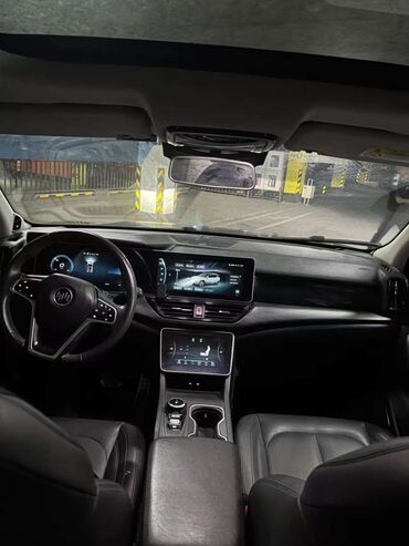 Weltmeister: Weltmeister W6, 2021 г., 80000 км, Передний, В наличии — 10