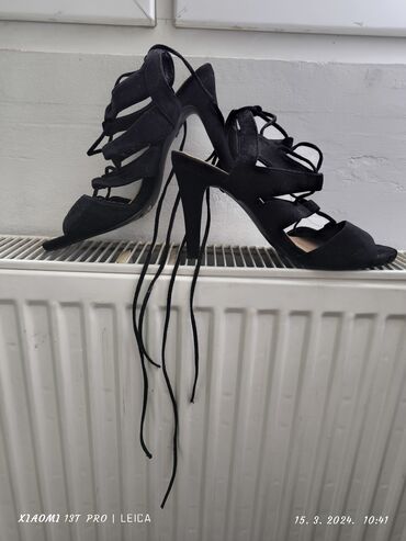 sandale za devojke: Sandals, Safran, 40