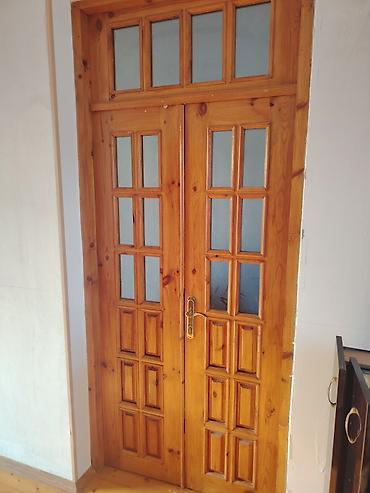 otaq qapllarl: Taxta ikiqat ara qapısı – şüşəli, klassik dizayn Ölçü 2.5m x 2.1m 3 — 2