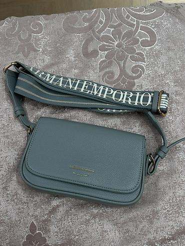 Emporio Armani qadın çiyin çantası - Rəng: boz-yaşıl (sage/grey-green
