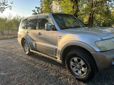 Mitsubishi: Mitsubishi Pajero: 2003 г., 3 л, Автомат, Бензин, Внедорожник