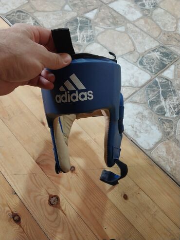 Перчатки: Adidas döyüş idmanları üçün başlıq - Rəng: mavi (daxili hissə bej) -