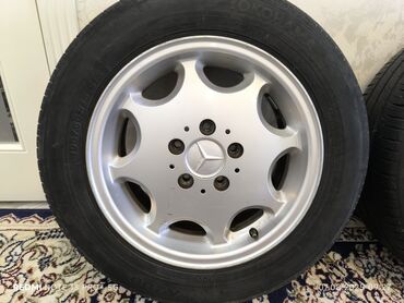титан диск на мерс: Дөңгөлөктөр монтажда 195 / 65 / R 15, Жай, Колдонулган, Комплект, Жеңил унаалар, Куйма, тешиктери - 5