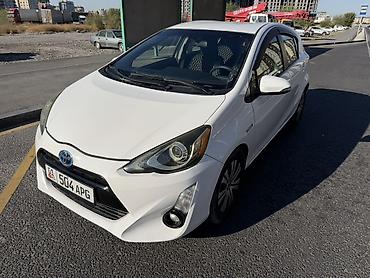 hilux syrf: Toyota Prius C: 2016 г., 1.5 л, Автомат, Гибрид, Хэтчбэк — 7