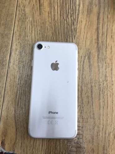 12 telefon: IPhone 7, 32 GB, Rose Gold, Simsiz şarj