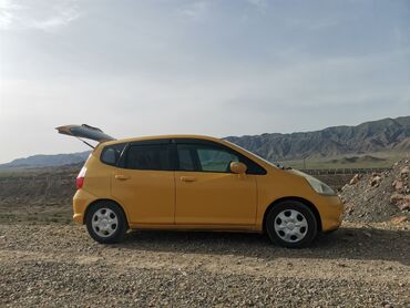 honda сара: Honda Fit: 2004 г., 1.3 л, Вариатор, Бензин, Хэтчбэк