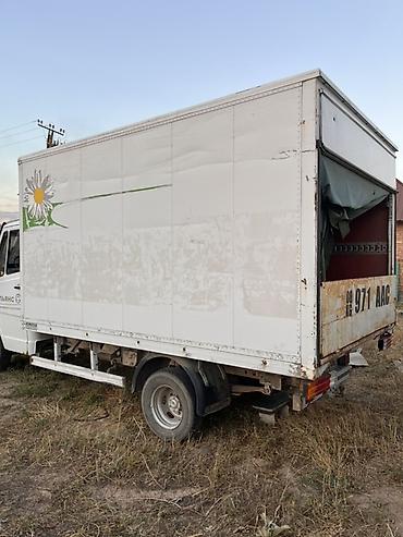 e6 3: Легкий грузовик, Mercedes-Benz, Стандарт, 3 т, Б/у — 4