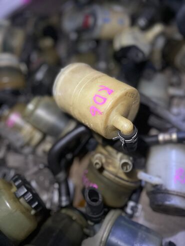 Другие автозапчасти: Бачки Гур от насоса, Бачки гидроусилителя руля Тойота, Хонда, Субару — 6