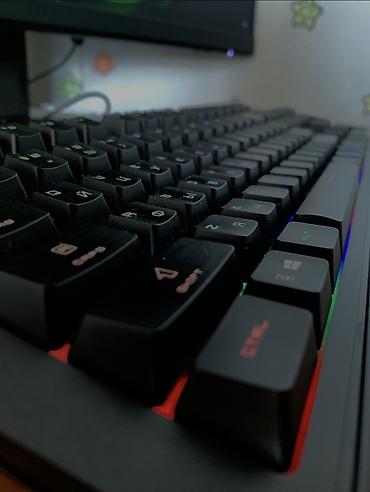 acer e1: Клавиатура, Проводное подключение, Размер: 100% — 1