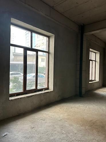 Продажа офисов: Продажа офисов 248 м², Без ремонта, Без мебели, Многоэтажное здание, 1 этаж — 15