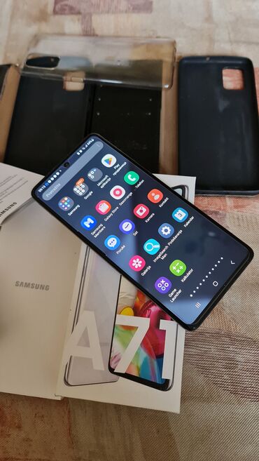 Samsung: Samsung Galaxy A71, 128 GB, bоја - Bela, Dual SIM — 2
