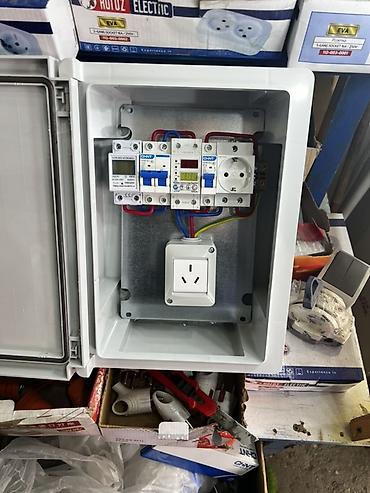 Elektrik işləri: Xidmət: Elektrik işləri və işıqlandırma həlləri Təklif etdiklərimiz — 3