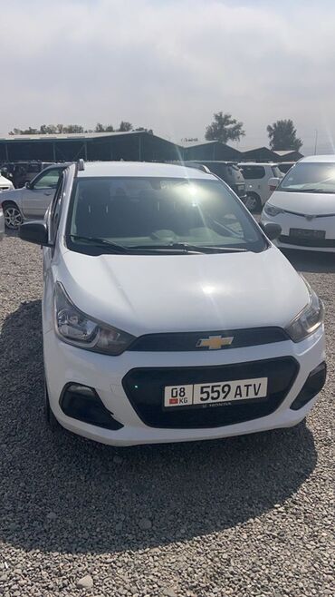 машина дишовый: Chevrolet Spark: 2016 г., 0.1 - engine capacity л, Автомат, Бензин, Хетчбек