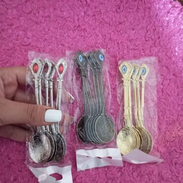 Qaşıqlar: Gözmünçugulu. qirmizi. däşlarla. müräbbä. qaşiglari — 6