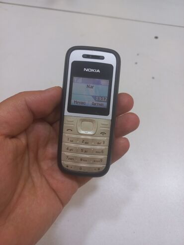 n95 nokia: Nokia C12, rəng - Gümüşü, Zəmanət, Düyməli