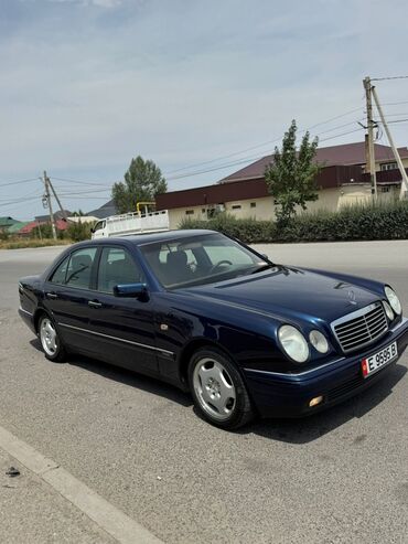 срочно продать машину: Mercedes-Benz E-Class: 1997 г., 2.3 л, Механика, Бензин, Седан