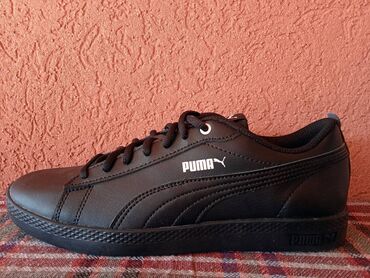 Patike i sportska obuća: Puma, 37, bоја - Crna