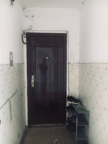 дом на гэс 2: 3 комнаты, 56 м², 104 серия, 5 этаж, Старый ремонт