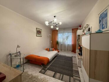 Продажа квартир: 2 комнаты, 43 м², Индивидуалка, 3 этаж, Косметический ремонт