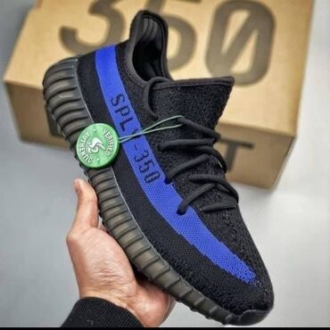 Patike: Adidas Yeezy boost patike

Novo
Brojevi 36 do 46

fb Moja Kupovina 1 — 10