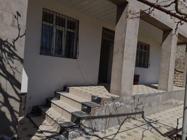 Həyət evləri və villaların satışı: 5 otaqlı, 240 kv. m, Orta təmir — 3