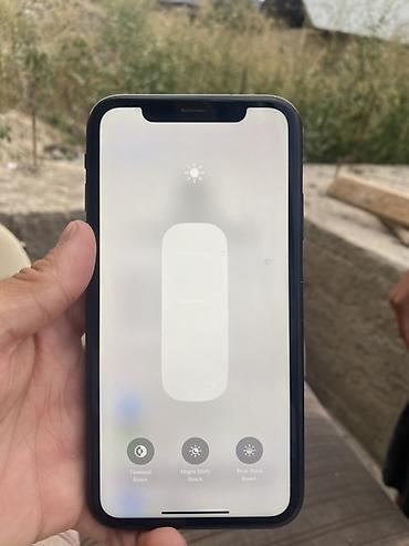 Apple iPhone: IPhone Xr, Б/у, 64 ГБ, Чехол, 100 % — 1